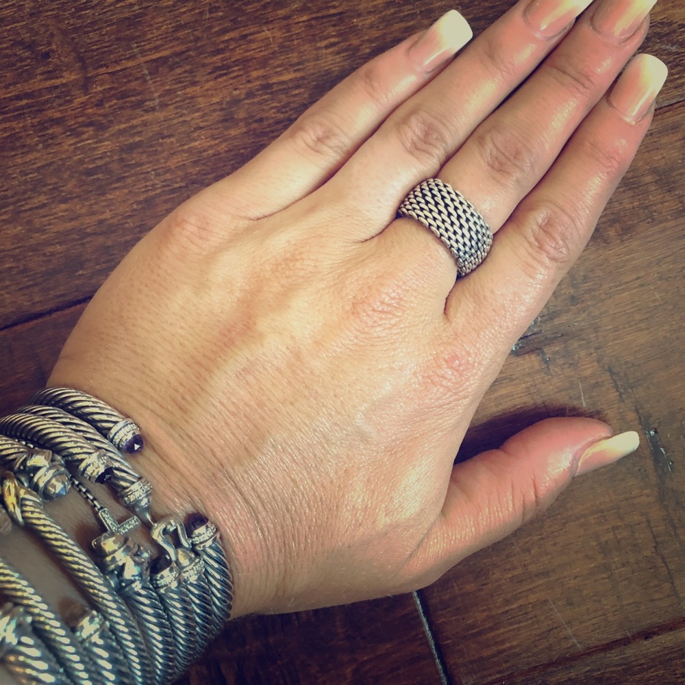 Tiffany and Co. mesh ring